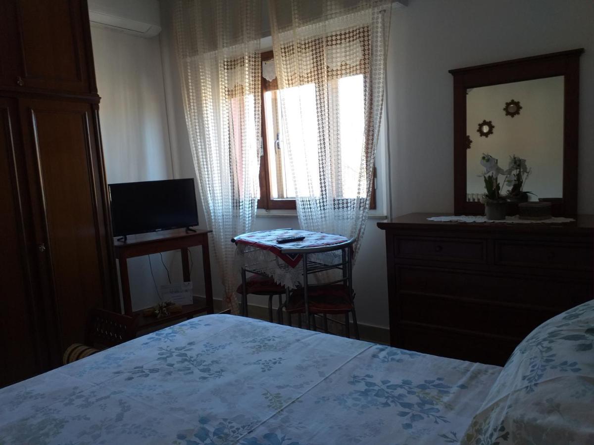 Bed & Breakfast La Rosa Rossa Cagli Exterior foto