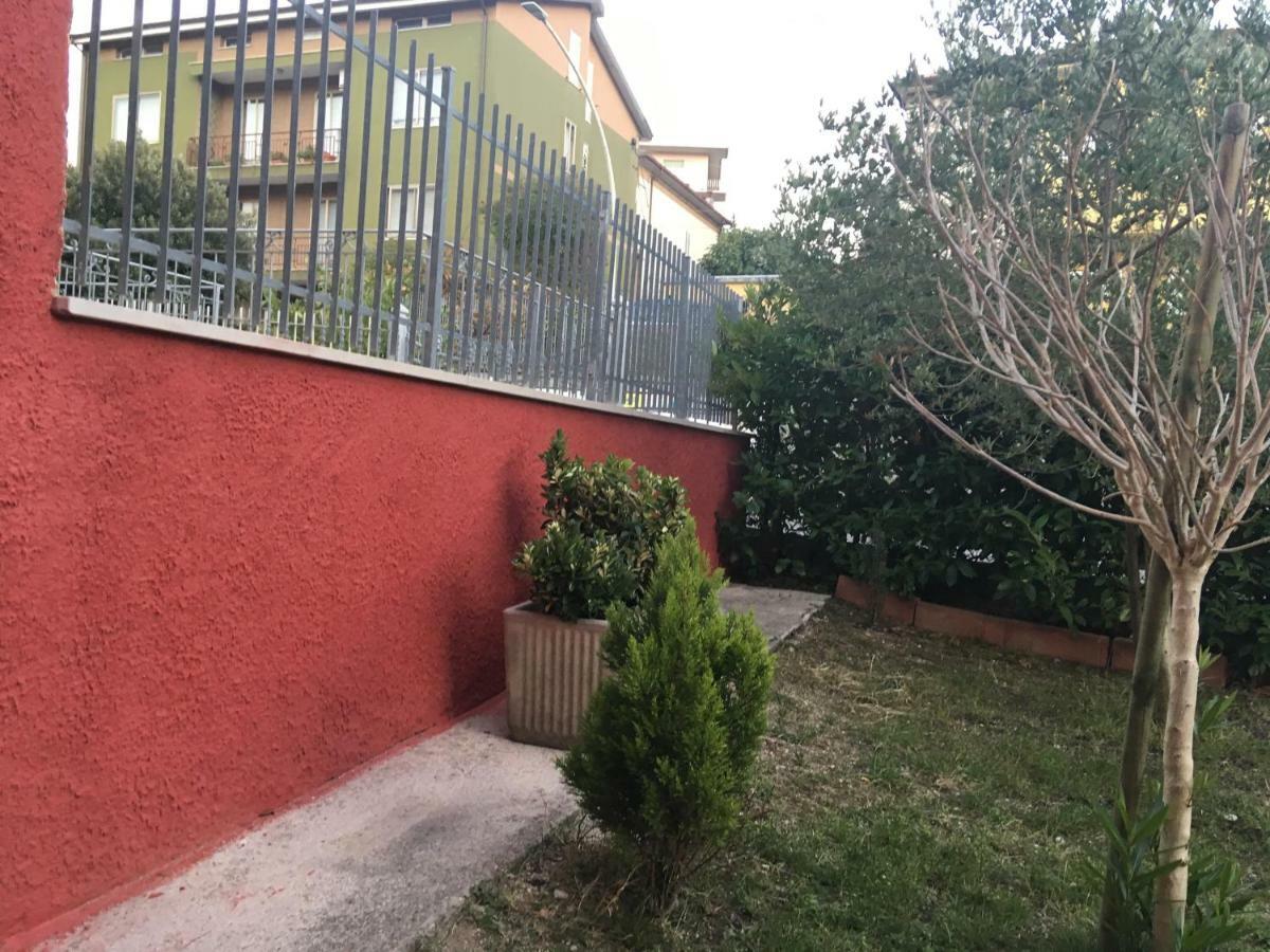 Bed & Breakfast La Rosa Rossa Cagli Exterior foto