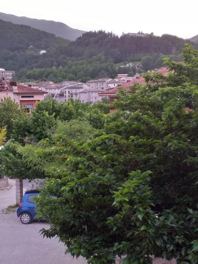 Bed & Breakfast La Rosa Rossa Cagli Exterior foto